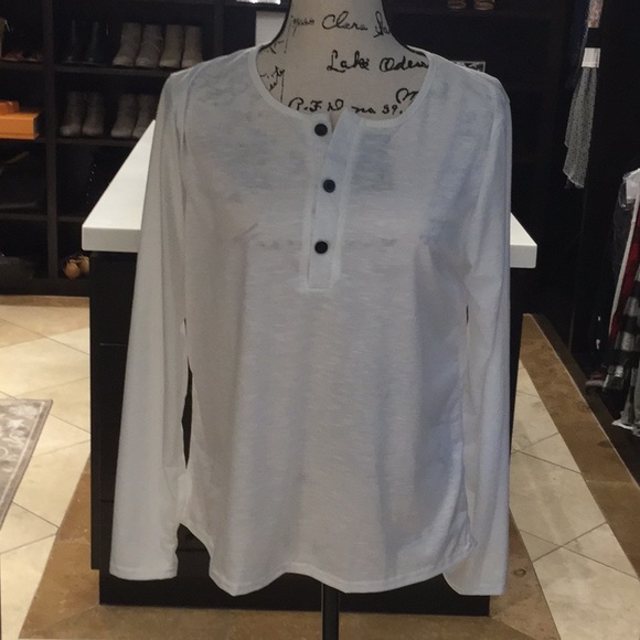 Long Sleeve Top - Picture 2 of 4